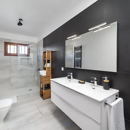 Vv Makita By Hh Villa Playa Blanca  Exterior photo